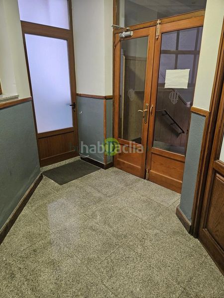 Foto f37fea1d-7d90-4350-9573-833bd10b6522. Miete büro mit heizung in Casco Antiguo León
