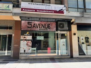 Miete Geschäftsraum  Calle burgo nuevo 2 bajo 24001 leon ciudad. Local acondicionado en burgo nuevo