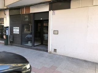 Miete Geschäftsraum  Calle fray luis de leon 6 24005 leon. Local acondicionado en chantria. amplia facahda