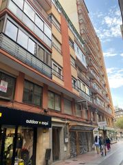 Rent Office space  Calle guardia civil 5 1 a 24001 leon. Oficina en el centro de leon