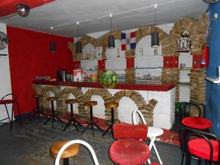 Local Comercial  Calle salvador del nido 7 24006 leon. Local hosteleria en venta