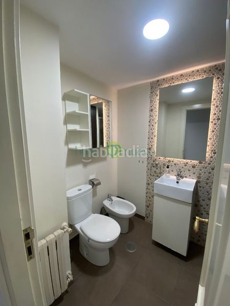 Foto 1a39e58d-729e-4fb8-baf7-b7c7c5f11a57. Lloguer apartament amb calefacció a Centro Ciudad León