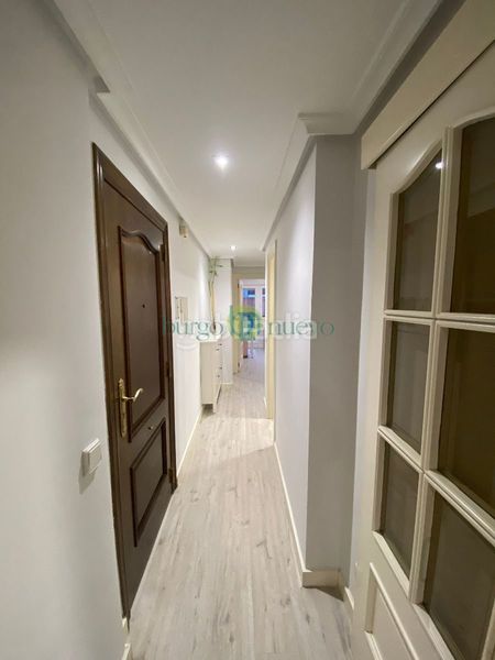 Foto 888b86e3-3080-4a86-8277-f663a539691d. Lloguer apartament amb calefacció a Centro Ciudad León
