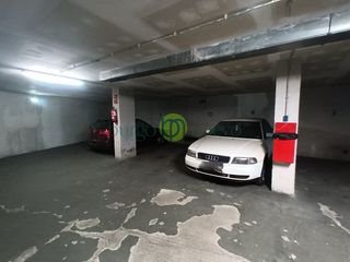 Autoparkplatz  Avenida padre isla. Garaje en avenida del padre isla eras de renueva