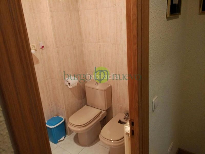Foto 17b0ca41-fb0f-45bf-8d4e-9efc7cb0e424. Miete appartement mit heizung parking in San Claudio - La Chantría León