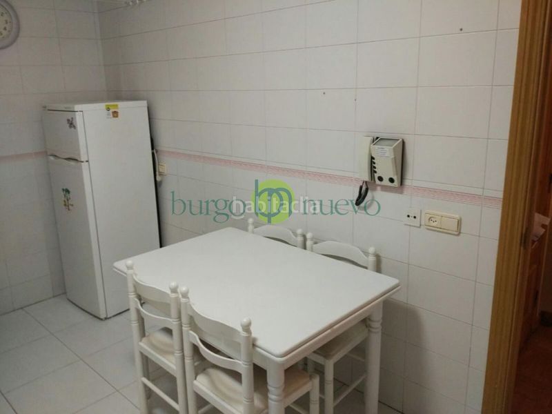 Foto 23b3cffb-d7ad-48ed-8c70-40a37cf6be66. Miete appartement mit heizung parking in San Claudio - La Chantría León