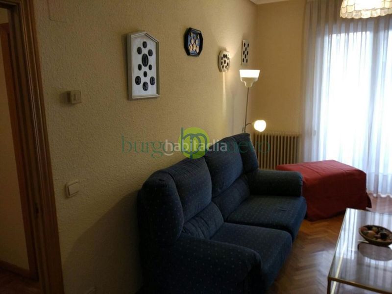 Foto bcb527ea-ef99-4197-84b6-a56625b0503d. Miete appartement mit heizung parking in San Claudio - La Chantría León