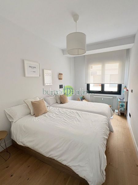 Foto c26ac3b0-f89d-47d0-b228-8d816690d87f. Flat with heating in Centro Ciudad León