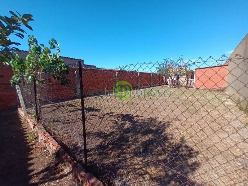 Foto d7a2ea59-4c55-41b5-a7c8-085484a2f536. Maison avec parking dans Armunia León