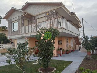 Chalet  Carretera nacional. Casa en venta en ardón