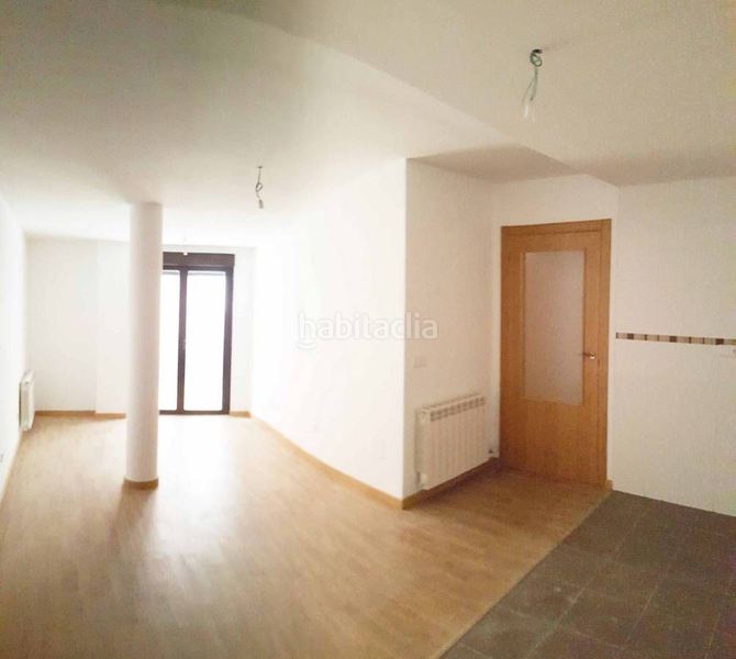 Foto 1695a85f-c55e-47d4-b6a6-14e66085e495. Piso en calle quevedo 6 c/. quevedo 6 , 1º b edificio corona piso de 2 dormitorios a estrenar en pleno centro 64,53 m2 en Tudela de Duero