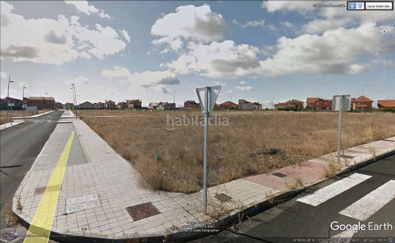 Foto 54896f2f-cc7e-4d38-beb1-c35bb091dda8. Terreny residencial a Benavente