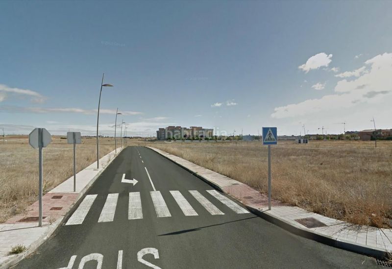 Foto 39a5e6eb-b22f-4d4e-bf5b-302db0665dac. Terreny residencial a Benavente