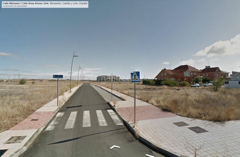 Foto 76cc78f3-e18f-4921-8716-b426cb6a681a. Terreny residencial a Benavente