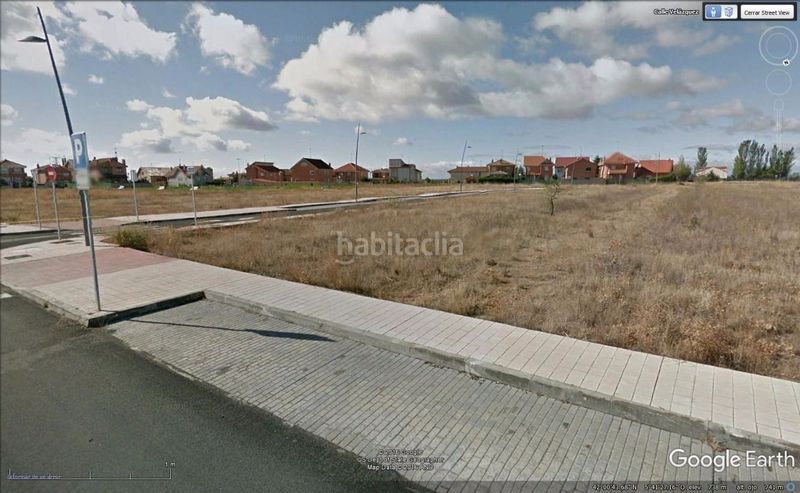 Foto f161351b-b1ac-4cf0-9313-8ee7fb1cd56f. Terreny residencial a Benavente