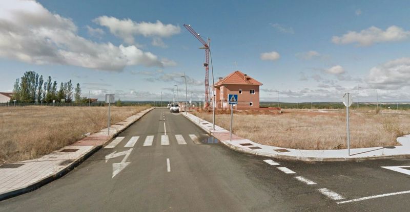 Foto 1efb950f-ffdd-4be4-a815-247ba8a35cc8. Terreny residencial a Benavente