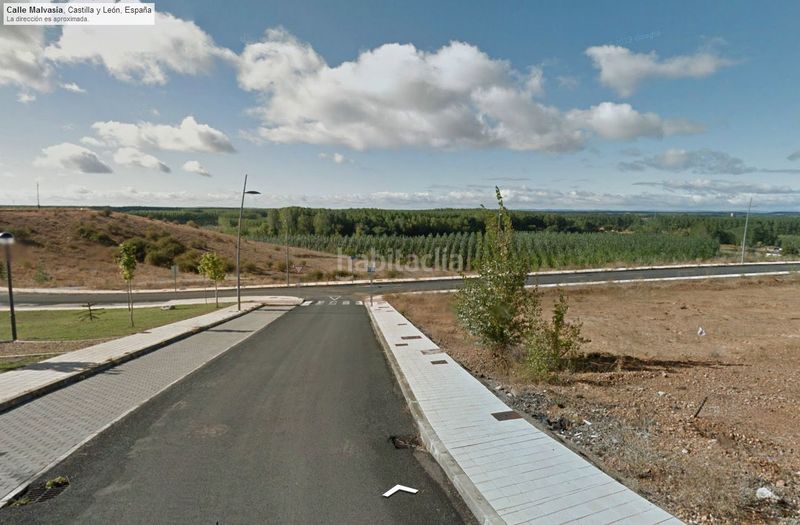 Foto 4a298a9a-56e8-435f-b311-035478455597. Terreny residencial a Benavente