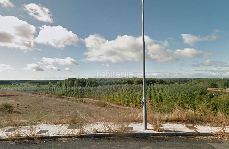 Foto 5a546798-1af1-4aed-90a0-ed0d27d7d578. Terreny residencial a Benavente