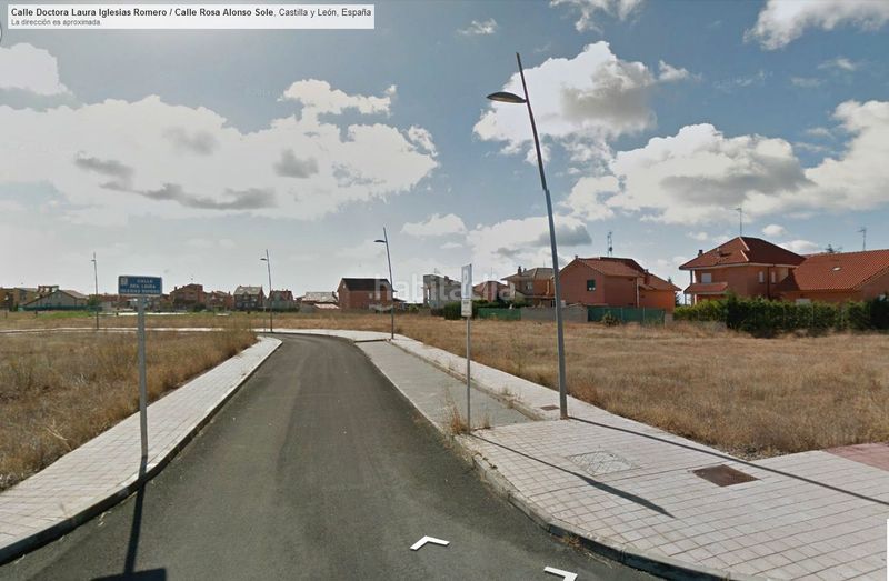 Foto de30068d-c99a-4e43-a121-45ec29d8e11b. Terreny residencial a Benavente