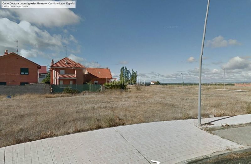 Foto c9c43471-4c17-4edd-adce-e509d2164dff. Terreny residencial a Benavente