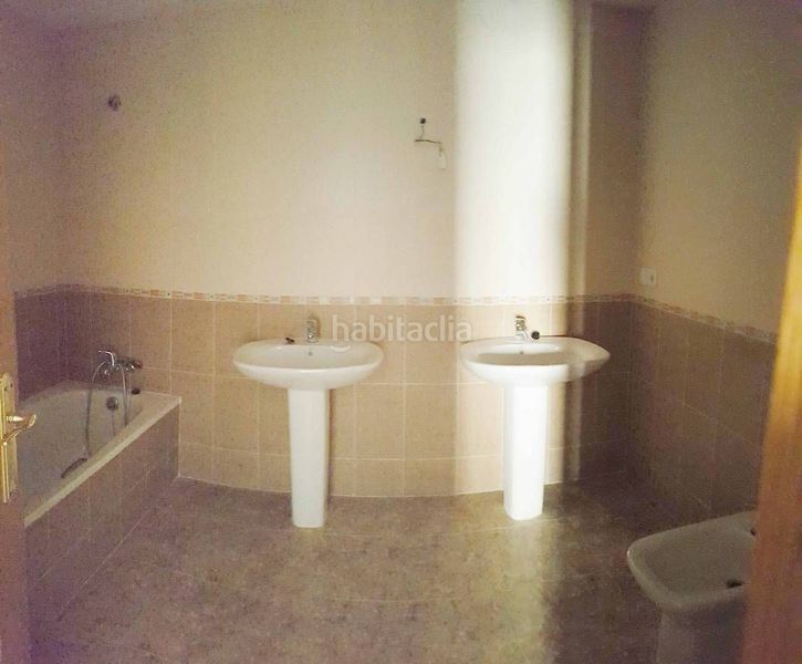 Foto 07e383ba-5ee2-45a7-a4ad-d0372bbc7cb1. Rent flat in avenida juan carlos i 14 in Medina de Rioseco