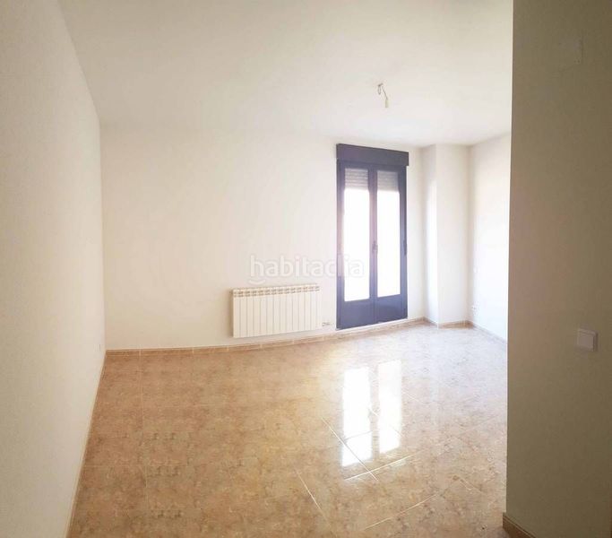 Foto c61f664a-b894-4ff7-a9af-e84125e66a1a. Rent flat in avenida juan carlos i 14 in Medina de Rioseco