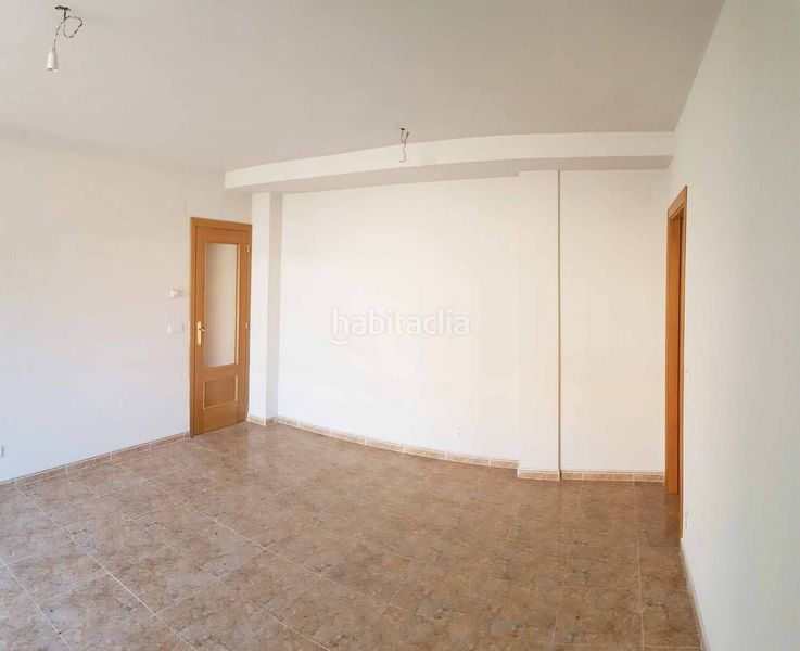 Foto d0acc0a6-35af-48ca-9850-c999bb5d042f. Rent flat in avenida juan carlos i 14 in Medina de Rioseco