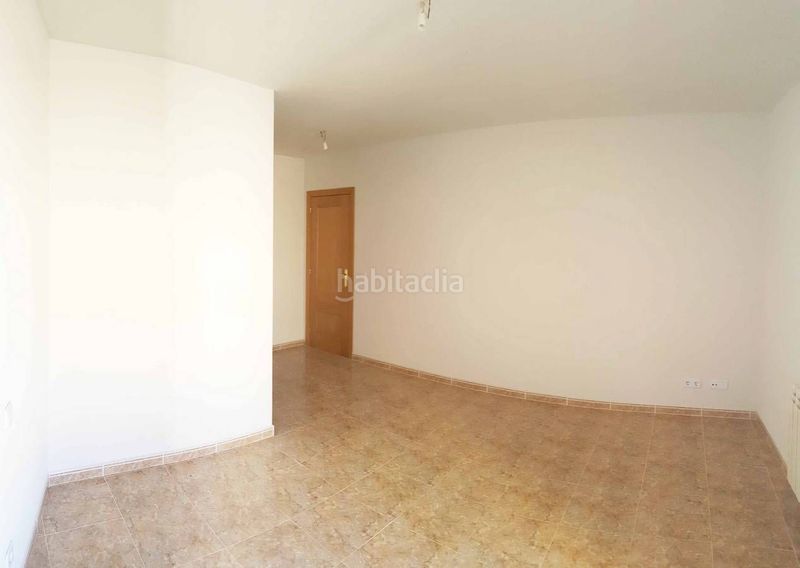 Foto db7e9eb2-bfe3-4e93-bfb7-e15b5dc4f657. Rent flat in avenida juan carlos i 14 in Medina de Rioseco