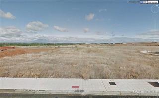 Wohngrundstück in Benavente. Parcela 2.9 de 322 m2 para la construcción de una vivienda unifa