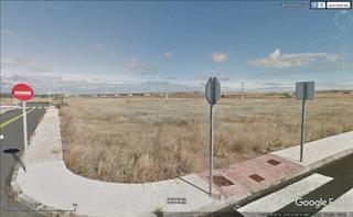 Terreny residencial a Benavente. Parcela 6.4 de 438 m2 para la construcción de una vivienda unifa