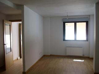 Lloguer Planta baixa a Calle quevedo 5. Casa baja de 3 dormitorios en pleno centro de tudela de duero co