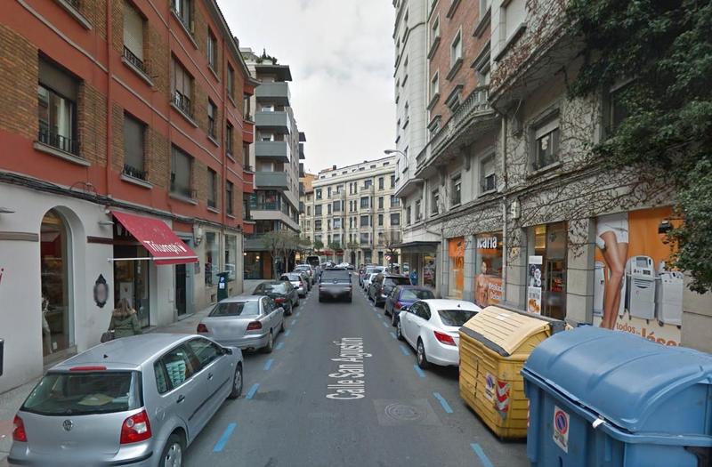 Foto 820e78ba-e92c-4915-8553-4b3add0a964a. Lloguer aparcament cotxe a avenida de roma 14 a Centro Ciudad León