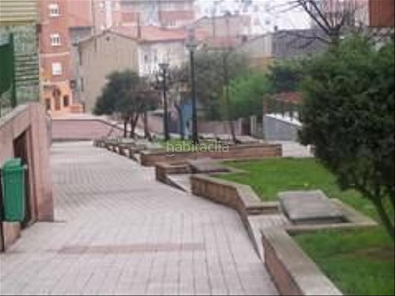 Foto ea376f9c-4505-41e8-a684-34a68a2de089. Affitto ufficio in calle estebanina 18d in Corvera de Asturias