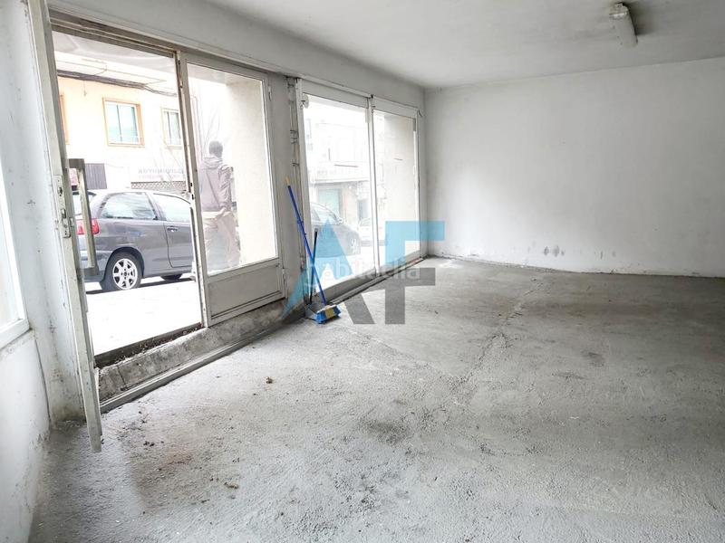 Foto b34784f5-b3c7-4d90-b8b8-112afb6defb5. Local comercial a Casco Viejo Ourense
