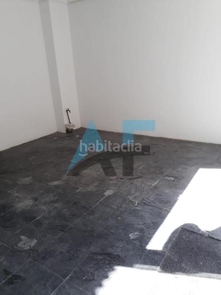 Foto 9fc3b5e9-e38c-44f0-b2ff-6aaaa42a899b. Lloguer local comercial a Couto Ourense