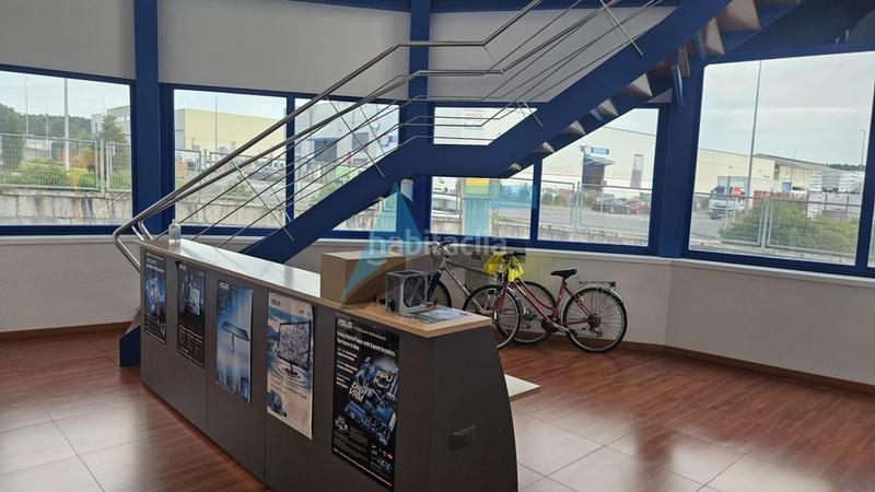 Foto 220b3e1f-e933-4962-b156-4637db522954. Lloguer nau industrial a Vilamarín