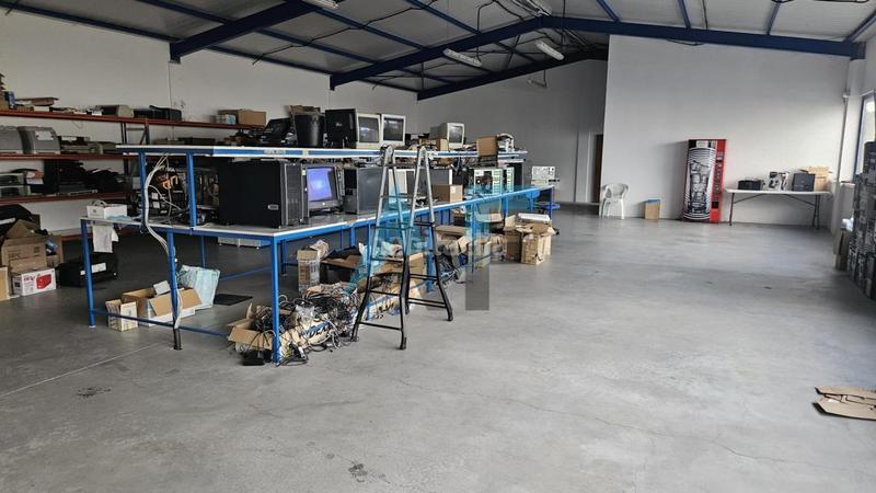 Foto 2f80fc61-ee17-4285-ad66-c9a67c253fef. Lloguer nau industrial a Vilamarín