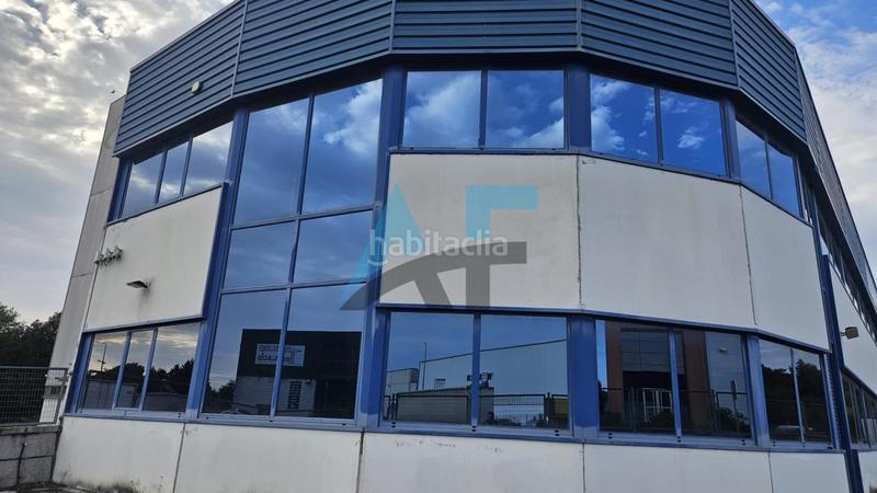 Foto 3f9bd751-f0ad-4af7-95fa-deb823baac04. Lloguer nau industrial a Vilamarín