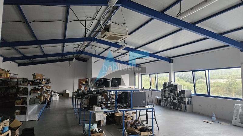 Foto bb637cf6-e4fc-424a-aa68-c4b5d3e3398a. Lloguer nau industrial a Vilamarín