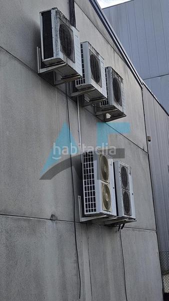 Foto f125fc7d-9d63-435f-9870-613b28cc0de4. Lloguer nau industrial a Vilamarín