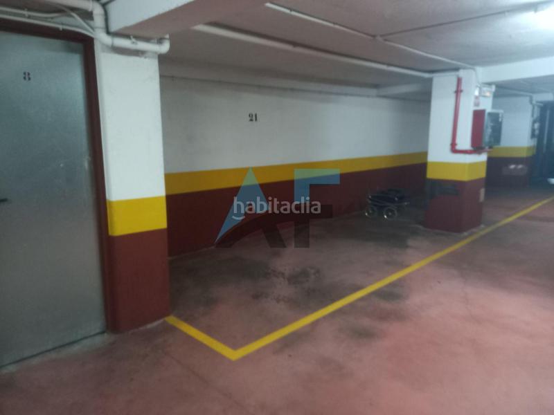 Foto 6f589721-537c-4aad-9e41-43a359657224. Posto auto in Centro Ourense