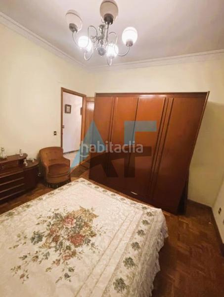 Foto 19eb9dbd-5217-46f3-a943-8665a3e4a17a. Flat with heating parking in Ventiun Ourense