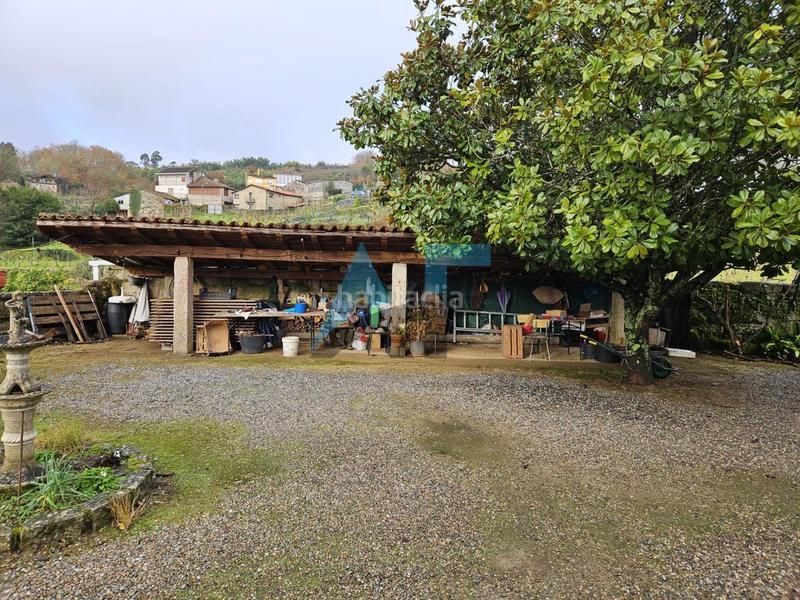 Foto 22492a32-925e-412f-8dd9-0e5f2f59be1f. Casa en Leiro