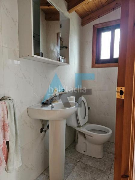 Foto 7af1acde-5026-45a9-b1aa-a40b58db1d88. Casa en Leiro