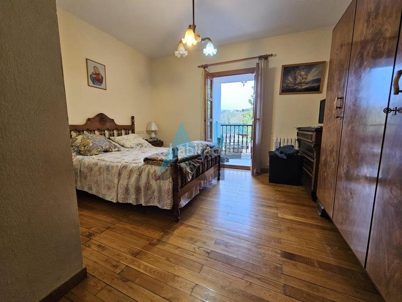 Foto 982ce006-83ac-4abe-b5d6-705ed5b2885d. Casa en Leiro