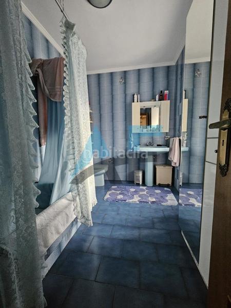 Foto b826c641-1876-4a3b-b43e-f315a16d2e06. Casa en Leiro
