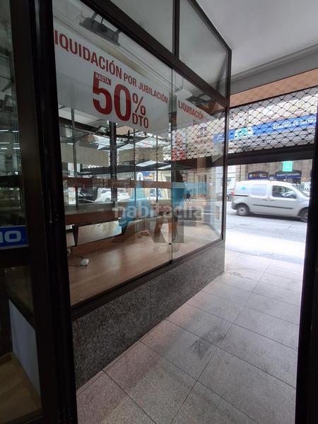 Foto 0a347757-25ca-4b2e-a61f-6694e6376ddd. Lloguer local comercial a Centro Ourense