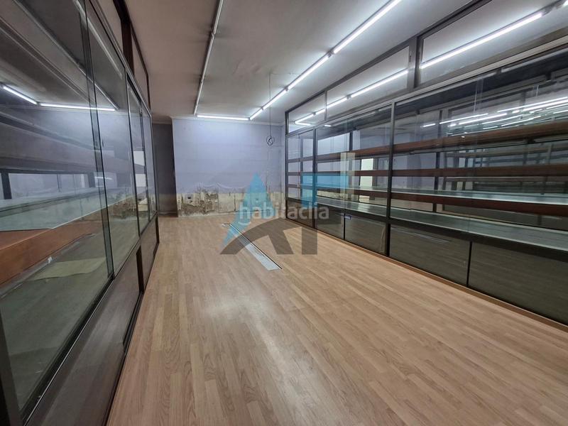 Foto 6dce86c6-508b-4045-af02-ee8f37dcf475. Lloguer local comercial a Centro Ourense