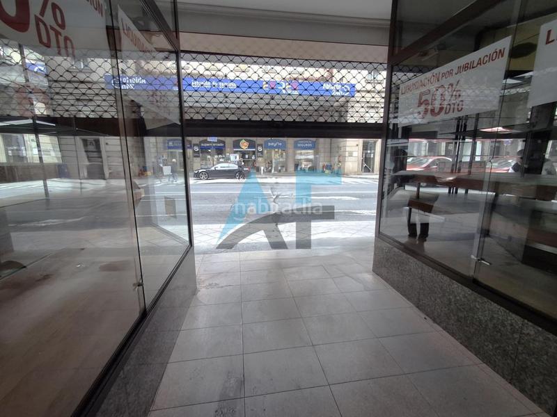 Foto fe9c2cdf-1a15-4bf3-8ae7-a88be9d2aedf. Lloguer local comercial a Centro Ourense