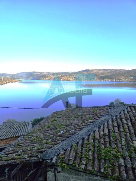Foto ebe0fefb-f4de-41f1-8d25-a3ceeaaa74d0. Casa en Ribadavia